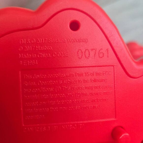 Sesame Street Let's Dance Elmo: 12-inch Elmo Toy Sings Sesame Street Toy for Kid - Picture 10 of 15